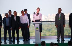 «Не красти, не брехати, не здаватися». Що обіцяють кандидати у мери від «Слуги Народу?» (Політична реклама)