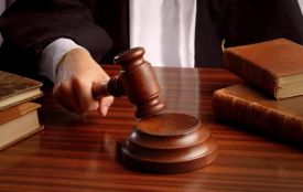За порушення виборчого законодавства секретар виборчої комісії  засуджена до 5 років позбавлення волі з іспитовим строком на один рік