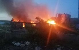 У Бердичеві горів закинутий м'ясокомбінат. ФОТО