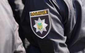 Чоловіку, який ображав перехожих і погрожував їм ножем на Михайлівській у Житомирі, оголошено підозру