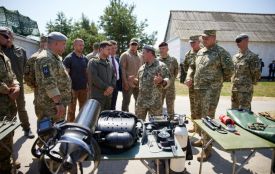 У Бердичеві Президент побував на навчанняхї ССО ЗСУ з десантування, захоплення ворога та евакуації
