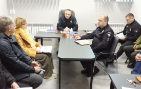 Депутати Новогуйвинської селищної ради звинувачують керівництво громади в корупції