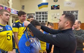 У Житомирі відбувся відкритий чемпіонат області з волейболу сидячи