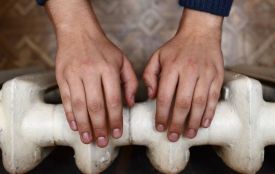 Понад 10 будинків в середмісті Житомира залишились без тепла через порив тепломережі