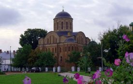 Рішенням суду скасовано право приватної власності на пам’ятку культурної спадщини національного значення - Свято-Василівський жіночий монастир