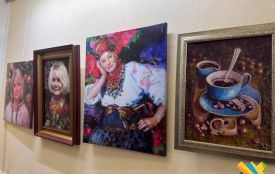 У Житомирі відкрилася виставка картин Катерини Лісової «Мистецтво весни»