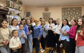 Премʼєра романівської «молодіжки» – майстер-клас з писанкарства