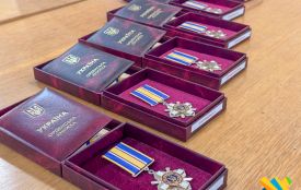 Рідним полеглих Героїв України передали державні нагороди