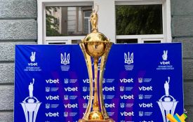 Вперше в історії українського футболу Житомир прийматиме фінал за Кубок України. Головний футбольний трофей виставили на Михайлівській