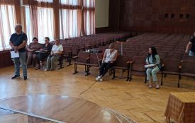 «Порожня зала для нового директора»: у ліцеї №34 – скандал, чутки про тиск і «кадрові рокіровки» в профспілках. ВІДЕО