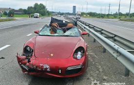 Поблизу Звягеля житель Угорщини на Porsche на смерть збив велосипедиста