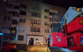 Сьогодні вночі в Бердичеві під час пожежі в квартирі п’ятиповерхівки травмувалися дві людини