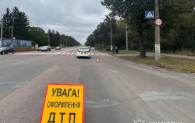 На проспекті Миру на пішохідному переході автомобіль збив підлітка