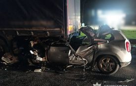 Подробиці ДТП біля Березівки: загинули водій і пасажир, ще один пасажир – у реанімації