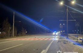 Біля Глибочиці під колесами автомобіля травмувалася жінка