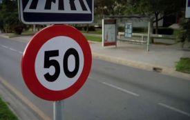 В Україні з 1 листопада діятиме обмеження швидкості руху до 50 км/годину