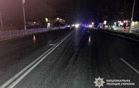 У Коростишеві мікроавтобус збив пішохода — чоловік помер в кареті "швидкої"
