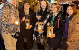 У Житомир пластуни привезли Вифлеємський вогонь Миру