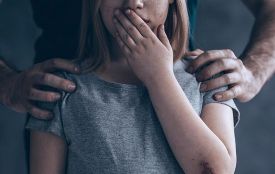 Гвалтував малолітніх падчерок тривалий час:мешканцю Житомирського району повідомлено про підозру