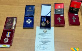 У Житомирі передали нагороди рідним загиблих Героїв