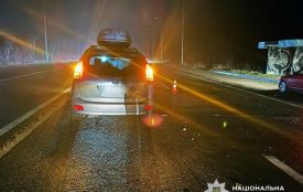 У селі Двірець під колеса легковика потрапила пішохідка