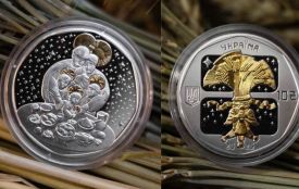 НБУ випустив памʼятну срібну монету з діамантом «Дух Різдва»