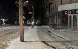 У Житомирі комунальні служби всю ніч розчищали вулиці і тротуари