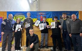 «Сталь, що єднає» — Першість зі спортивного метання ножа та сокири у Звягелі