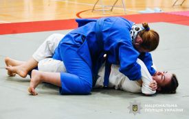 Дисципліна в роботі та чемпіонство у спорті: нові перемоги житомирської поліцейської Вероніки Кратюк