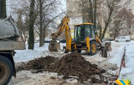 На Польовій бригада водоканалу ліквідувала прорив водогону