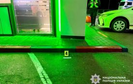 На Рівненщині під час конфлікту на АЗС водій Audi з Житомирської області кілька разів вистрілив у керманича вантажівки Scania