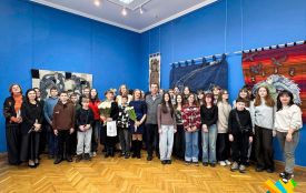 Виставка «Квіти цвітуть» відкрилася у краєзнавчому музеї