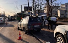 Подвійна ДТП на вул. Чуднівській: постраждали двоє людей