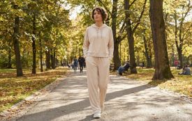 Тренд на жіночі костюми: як носити у повсякденному житті (Новини компаній)