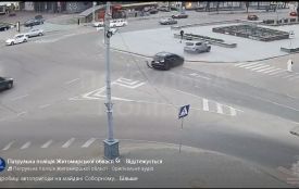 Подробиці автопригоди на майдані Соборному: водію стало погано за кермом