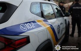 У Любарі конфлікт цивільного подружжя закінчився реанімацією: підозрювану в травмуванні співмешканця затримано