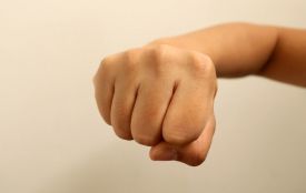 У Житомирі двоє підлітків побили 9-річного хлопчика: поліція розпочала розслідування