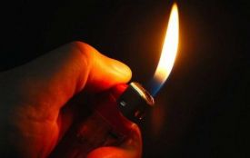 Прокурори повідомили про підозру житомирянину, який підпалив двері колишньої співмешканки
