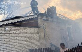 У Печанівці пожежа знищила дах будинку і господарську будівлю