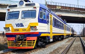 До уваги пасажирів залізниці! У зв'язку з безпековою ситуацією скориговано рух приміських поїздів у напрямку Коростеня!