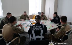 У Житомирі поліцейські пройшли арт-терапевтичний захід для емоційного відновлення