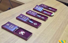 У Житомирі  рідним загиблих Героїв передали державні нагороди