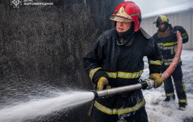 Рятувальники загасили пожежу, викликану ворожам дроновим ударом