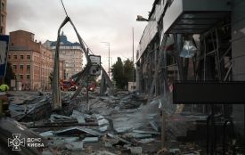 Росія масовано атакувала Київ: є жертви та значні руйнування