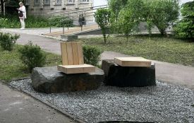 Новий невеличкий громадський простір облаштували на Перемоги, 54