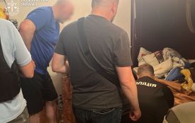 У Житомирі двом засудженим повідомили про підозру у вимаганні із погрозою насильства