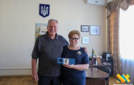 Тренеру Борису Ревнівцеву вручили годинник міського голови