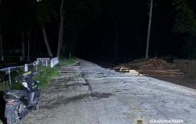 У селі Баранівської громади водій отримав тяжкі травми після падіння з електроскутера