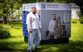 Представник Житомирщини Андрій Забігайло у фотопроєкті “Ветерани та ветеранки на публічній службі”