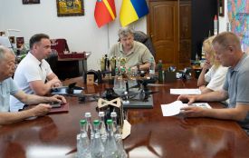 Ситуацію з обвалом мосту у Коростишеві коментує секретар міської ради Юрій Денисовець
